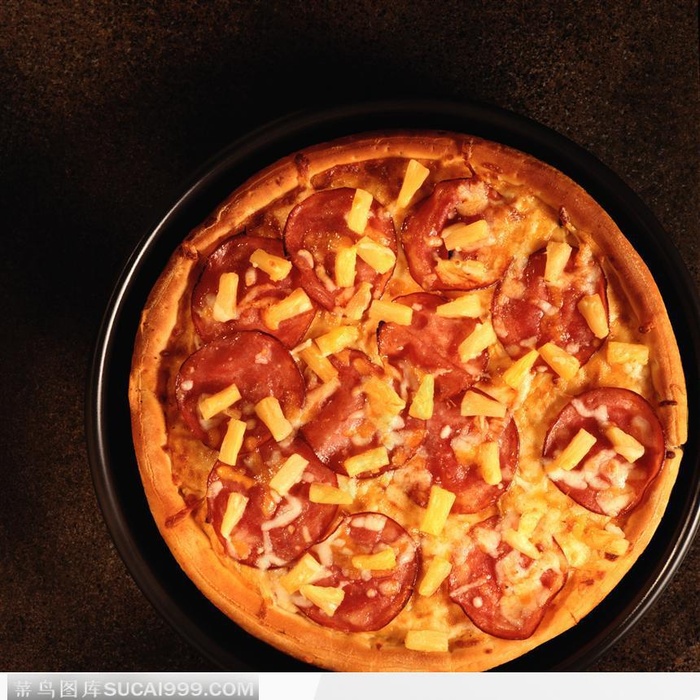 西餐培根芝士火腿披萨