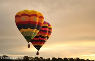 高清图美丽的热气球与自然景观