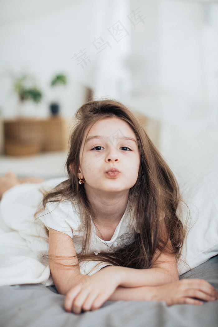 清新唯美可爱的女孩摄影图片