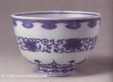 中国莲花纹青花瓷碗高清素材