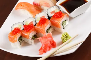美味海鲜寿司图片