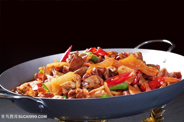 中华美食火锅干锅肥肠摄影图