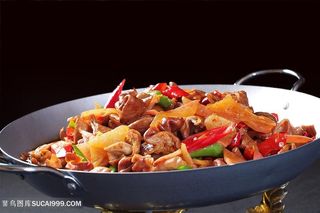 中华美食火锅干锅肥肠摄影图