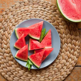 多块切好的西瓜