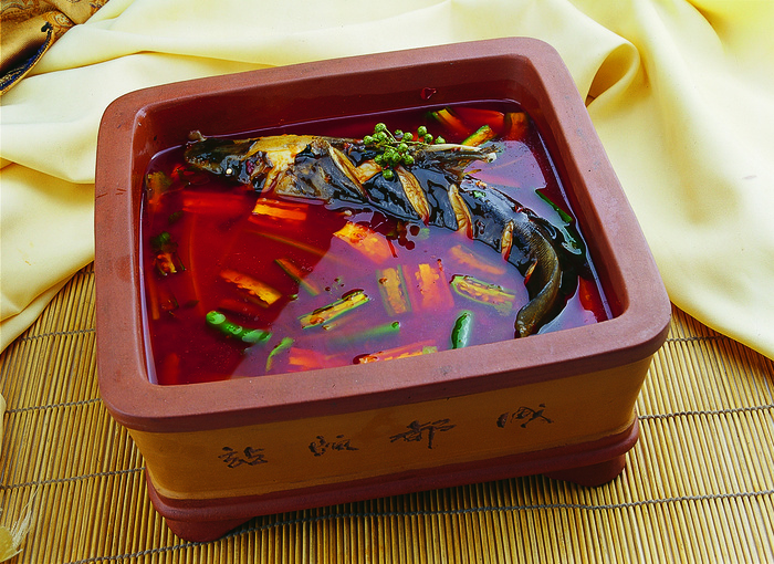 RCS-6127岷江渔家风味江团鱼