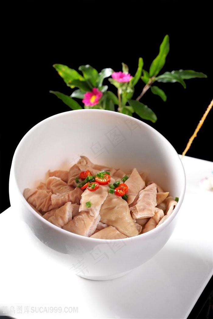 罐香肥肠中华美食摄影图