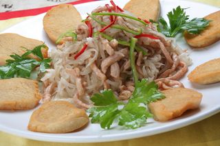 39酸萝卜炒肉-彬彬香土居