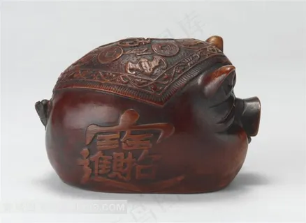招财进宝发财猪素材