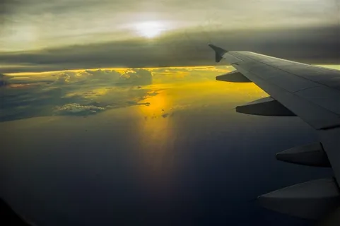 天空下的飞机美景 天空下的飞机美景
