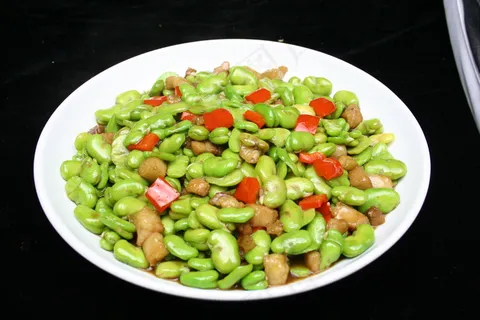 1678五花肉炒蚕豆 1678五花肉炒蚕豆