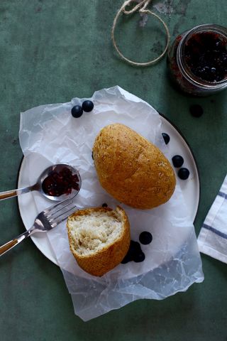 蛋糕店小蛋糕慕斯美食甜品图片