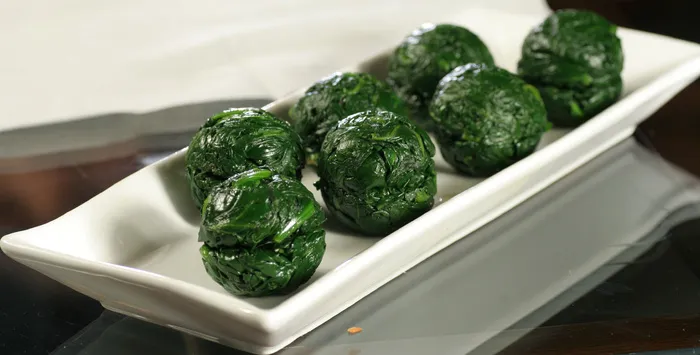 芥沫菠菜球13元