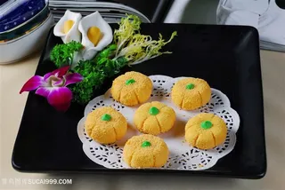 像形南瓜饼的美食图片
