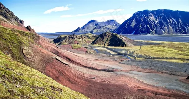 山和平原接壤 山和平原接壤