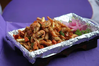 05脆椒爆河虾 昭君