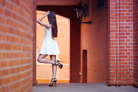 美女背影人体写真图片 美女背影人体写真图片