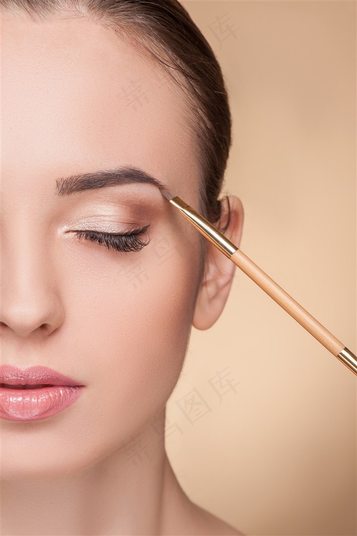 化妆的国外模特