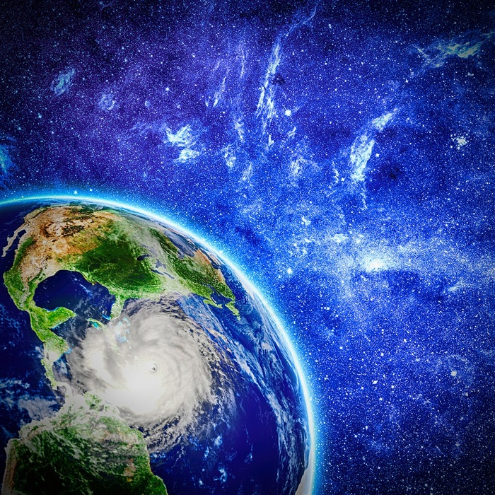 创意蓝色漂亮地球高清图片