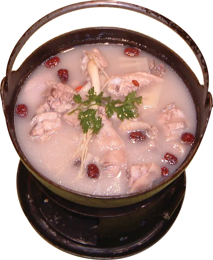 铁锅三黄鸡.jpg