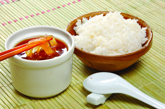 鲍汁鱼翅捞饭