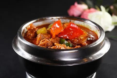 G00026石锅焖仔鸡二次 (2)