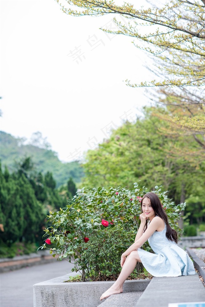 邻家女孩长发美女李妞妞高清写真