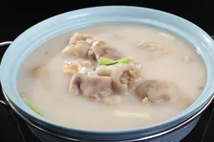 D00241黄豆猪手煲