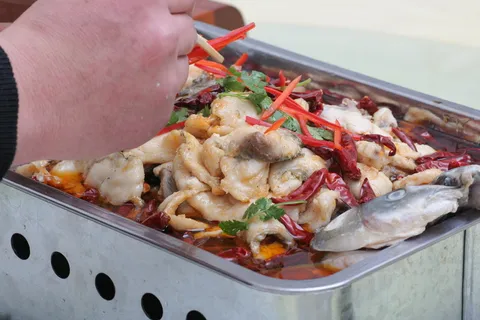 香锅草鱼 (2)