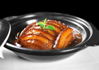 石锅煲类火锅川菜特色菜客家扣肉煲