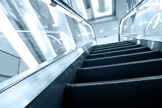 建筑物里的电梯