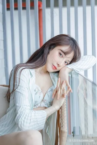 mm131时尚美女艺术写真图片