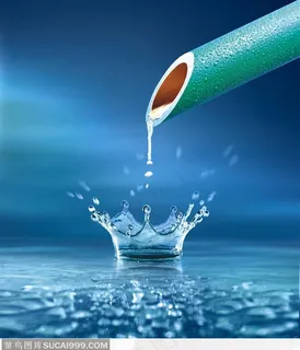 水滴入水图片 水滴溅起瞬间漩涡 水滴入水图片 水滴溅起瞬间漩涡