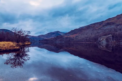 山水相映的倒影图片 山水相映的倒影图片