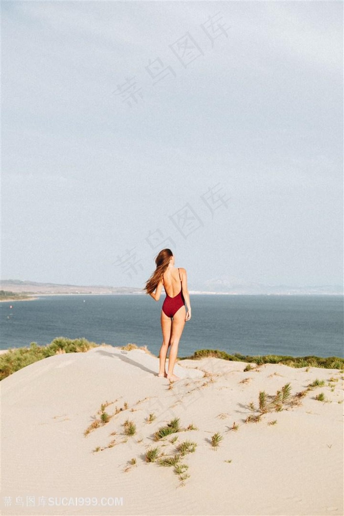 游泳国外美女海报