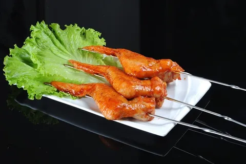 烧烤美食烤肉街边小吃油炸烤鸡翅