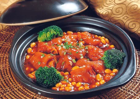 96x-083黄豆煲猪手 96x-083黄豆煲猪手