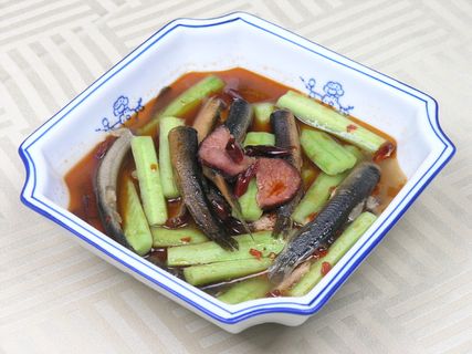 0711a-410大碗黄瓜炖泥鳅