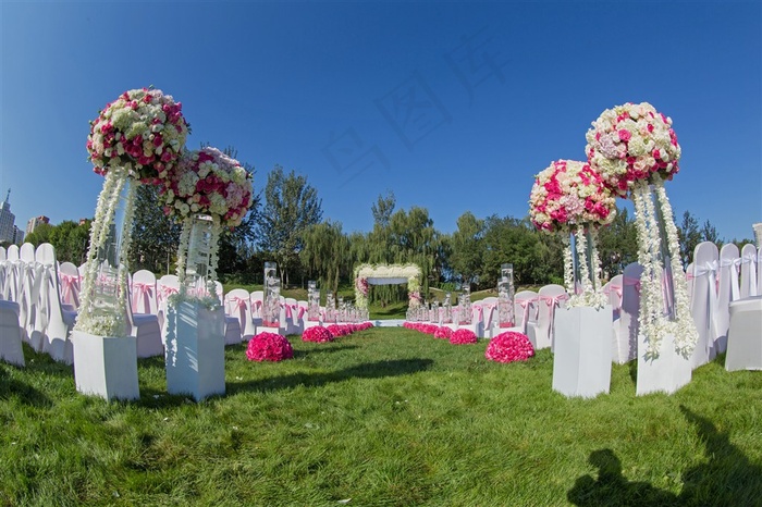 草坪结婚仪式场地