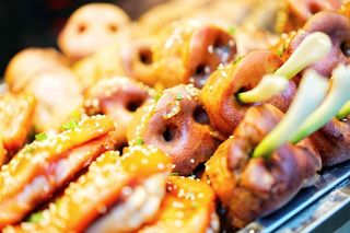 成都烤猪鼻夏季美食摄影图片