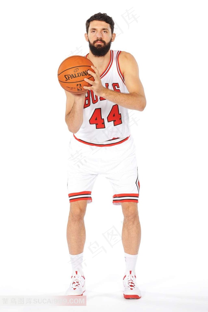公牛球员尼古拉-米罗蒂奇