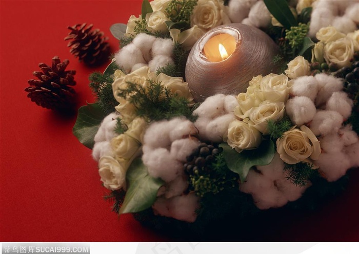 礼物饰品-花中小巧的蜡烛