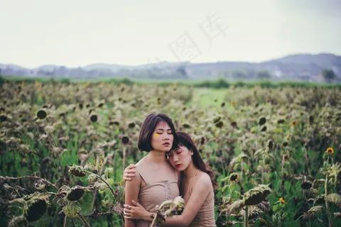 田园风闺蜜写真艺术照 田园风闺蜜写真艺术照