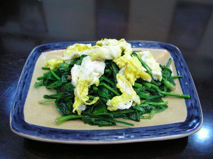  鸡蛋炒波菜