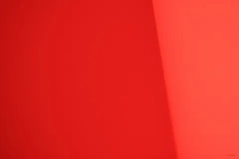 红色庄严海报背景