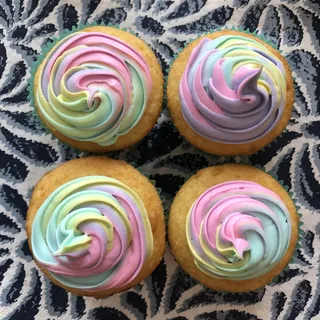 冰激凌纸杯蛋糕图片 冰激凌纸杯蛋糕图片