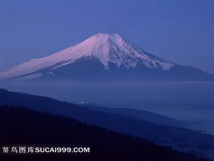富士山美丽的夜景
