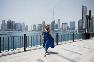 蓝色连衣裙写真