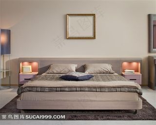 床具与墙上的空白画框家居摄影高清图片