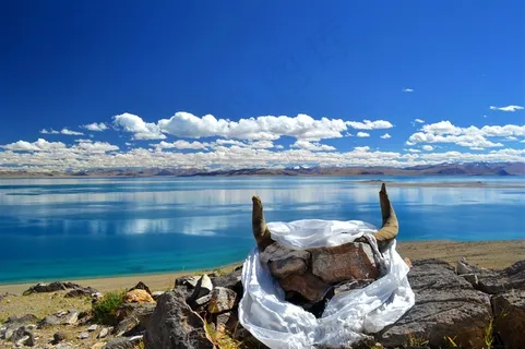 虔诚的祈祷图片