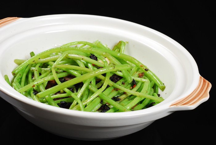 CXC00706豆豉鲮鱼炒茼蒿